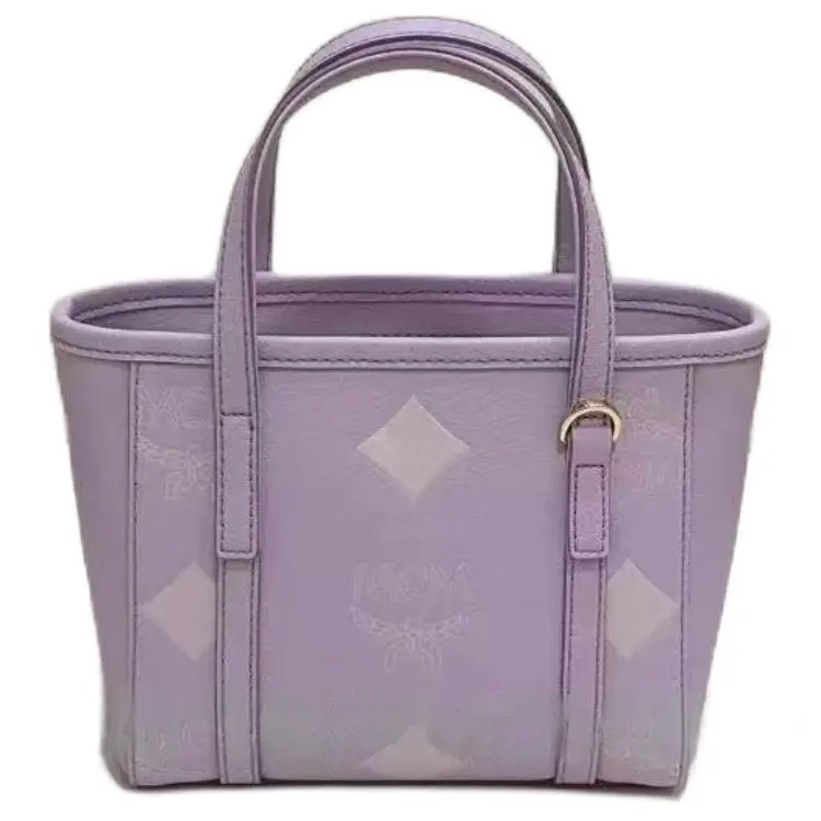 MCM Искусственная кожа Сумка-корзинка Сумка через плечо Сумка кроссбоди Сумка экстра мини Женская Фиолетовая
MCM Искусственная кожа Сумка-корзинка Сумка через плечо Сумка кроссбоди Сумка экстра мини Женская Фиолетовая