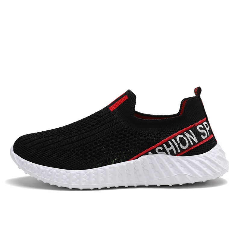 Низкие детские кроссовки для повседневной жизни YUZHAOLIN, черный/красный
Низкие детские кроссовки для повседневной жизни YUZHAOLIN, черный/красный