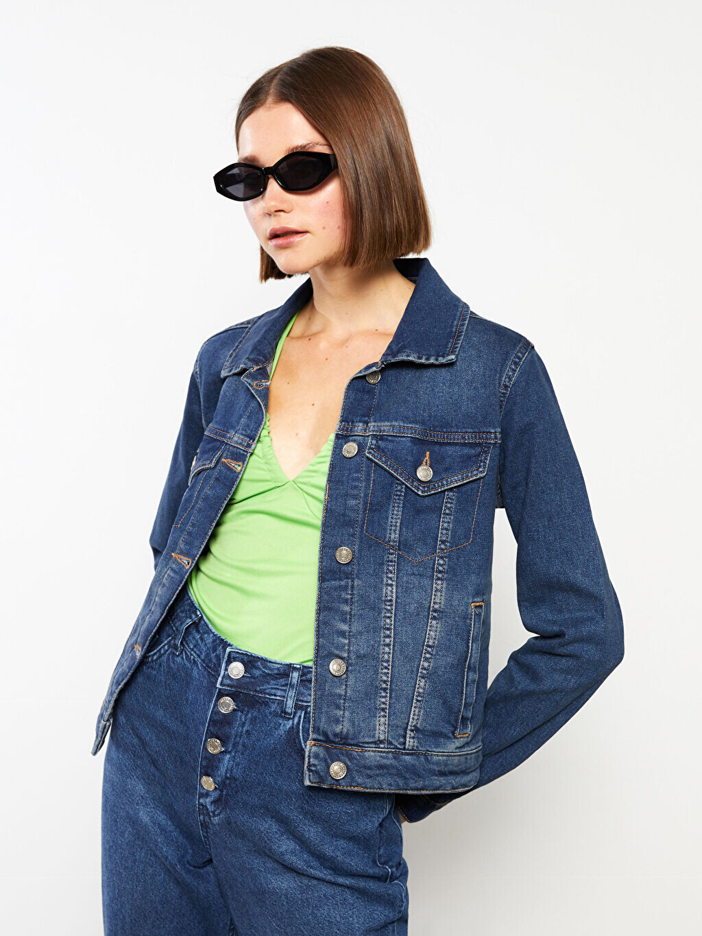 Женская джинсовая куртка с прямым воротником и длинными рукавами LCW Jeans, Синий, Женская джинсовая куртка с прямым воротником и длинными рукавами LCW Jeans
Женская джинсовая куртка с прямым воротником и длинными рукавами LCW Jeans, Синий, Женская джинсовая куртка с прямым воротником и длинными рукавами LCW Jeans