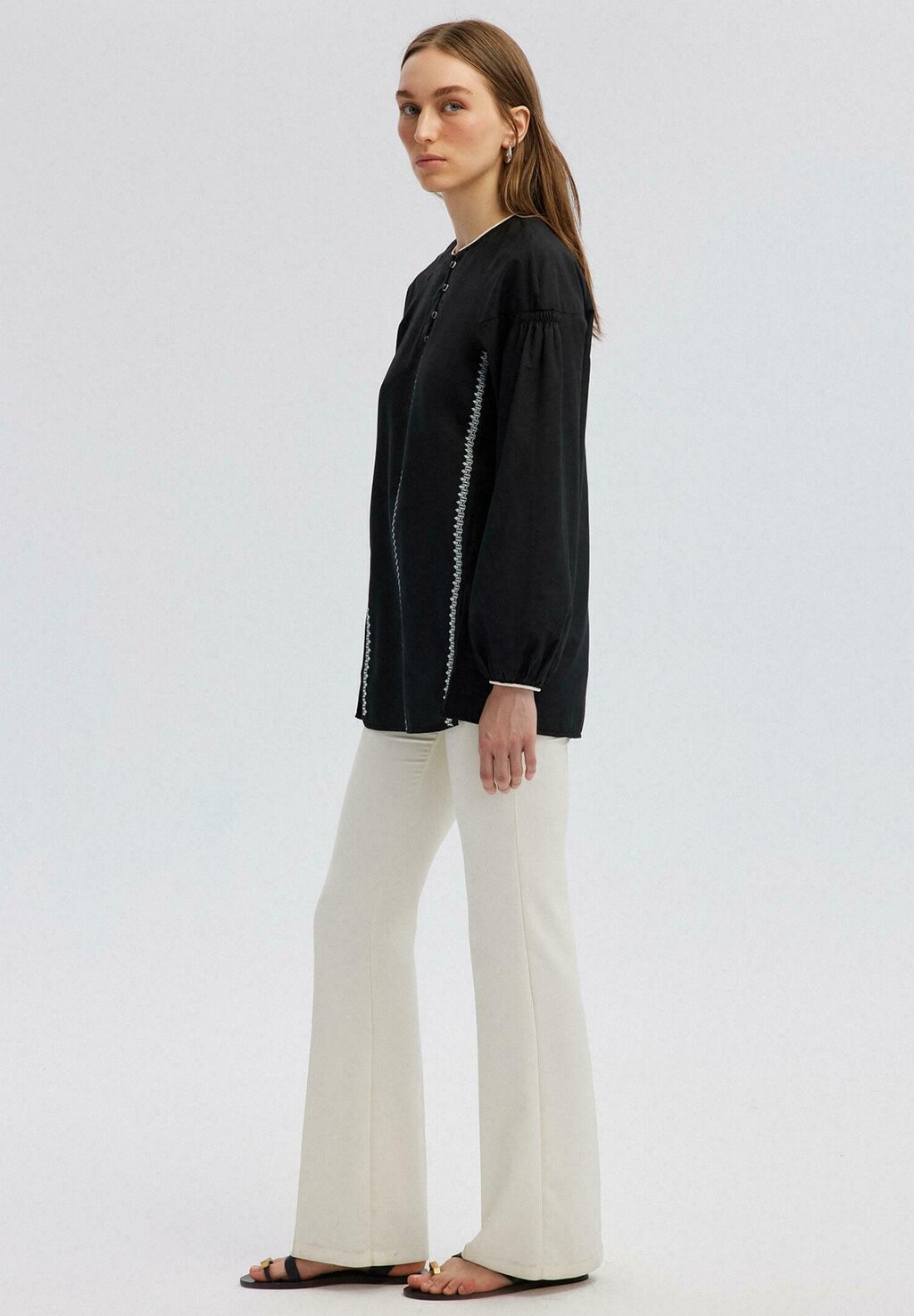 Блуза Touché Privé, черный
Блуза Touché Privé, черный