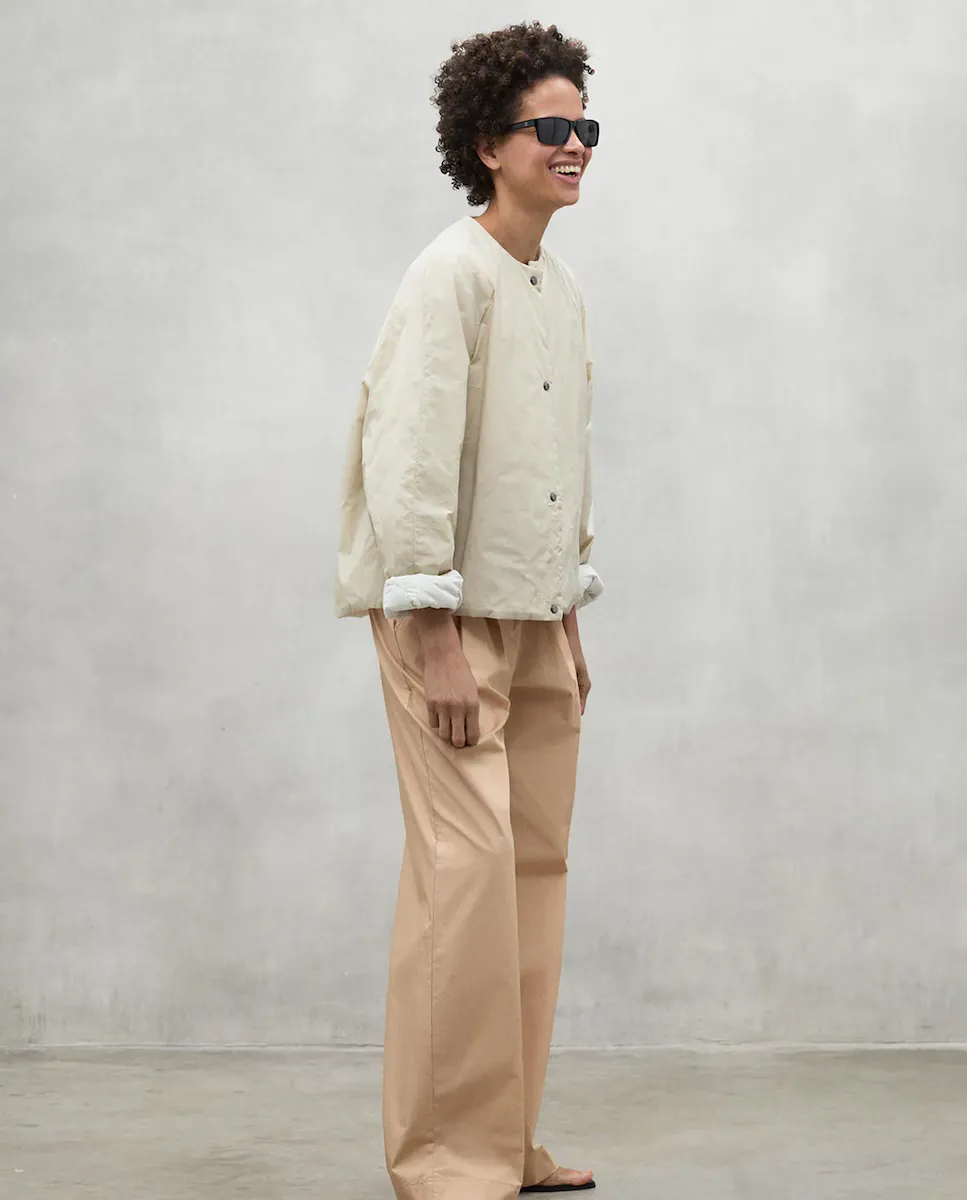 Женская двусторонняя куртка с длинными рукавами и застежкой на кнопки Ecoalf, бежевый
Женская двусторонняя куртка с длинными рукавами и застежкой на кнопки Ecoalf, бежевый