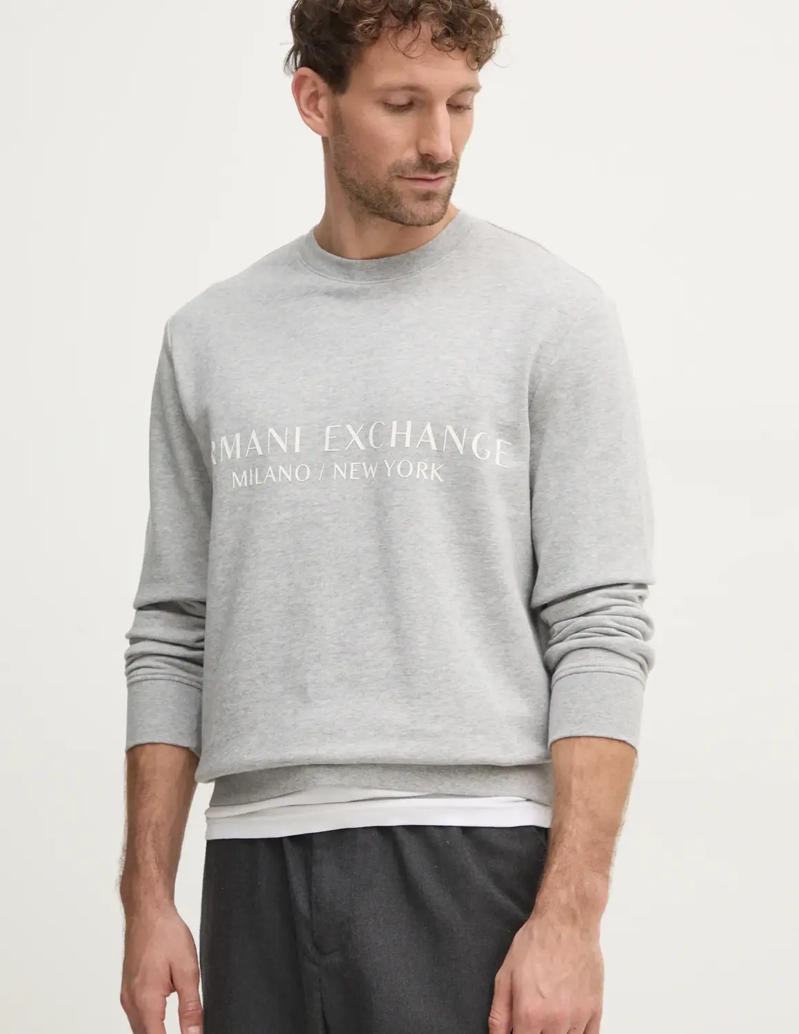 Хлопковая толстовка Armani Exchange, серый
Хлопковая толстовка Armani Exchange, серый