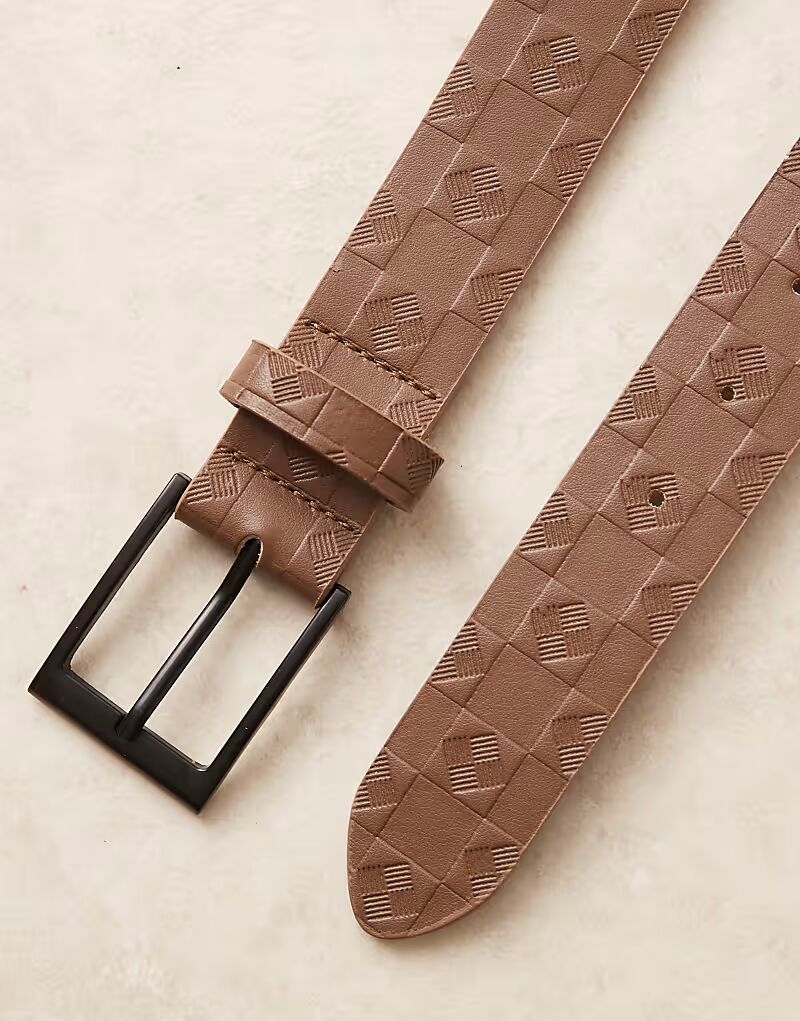 Ремень ASOS DESIGN с тисненым шахматным узором из коричневой искусственной кожи
Ремень ASOS DESIGN с тисненым шахматным узором из коричневой искусственной кожи