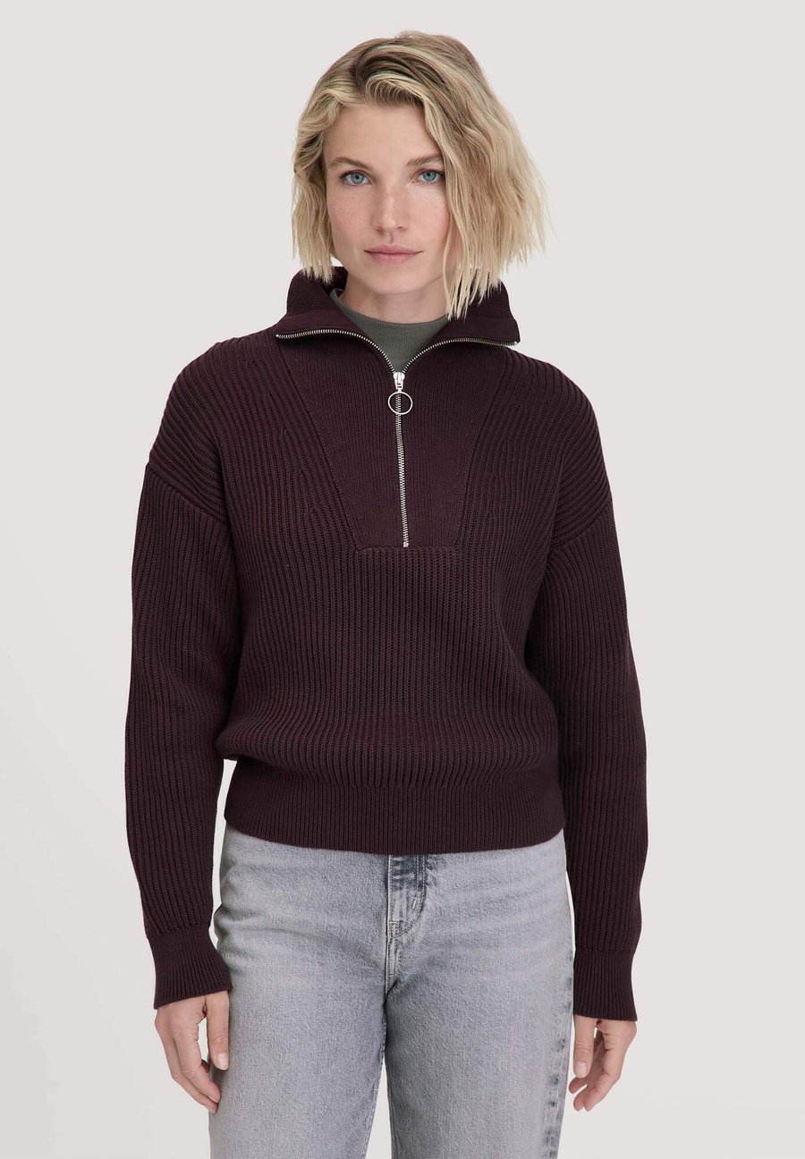 Джемпер Hessnatur TROYER, Schwarzbeere/Dark Purple
Джемпер Hessnatur TROYER, Schwarzbeere/Dark Purple