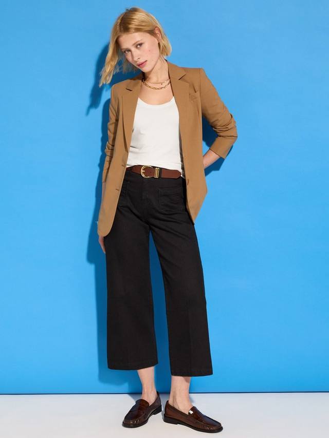 Джинсы jena из органического хлопка с богатым широким укорочением Baukjen, цвет Washed Black
Джинсы jena из органического хлопка с богатым широким укорочением Baukjen, цвет Washed Black