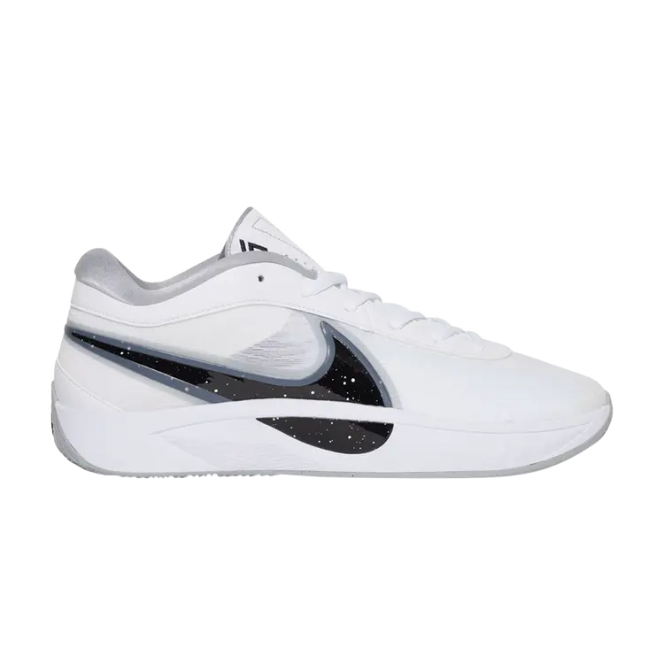 Кроссовки Giannis Freak 6, белый/черный
Кроссовки Giannis Freak 6, белый/черный