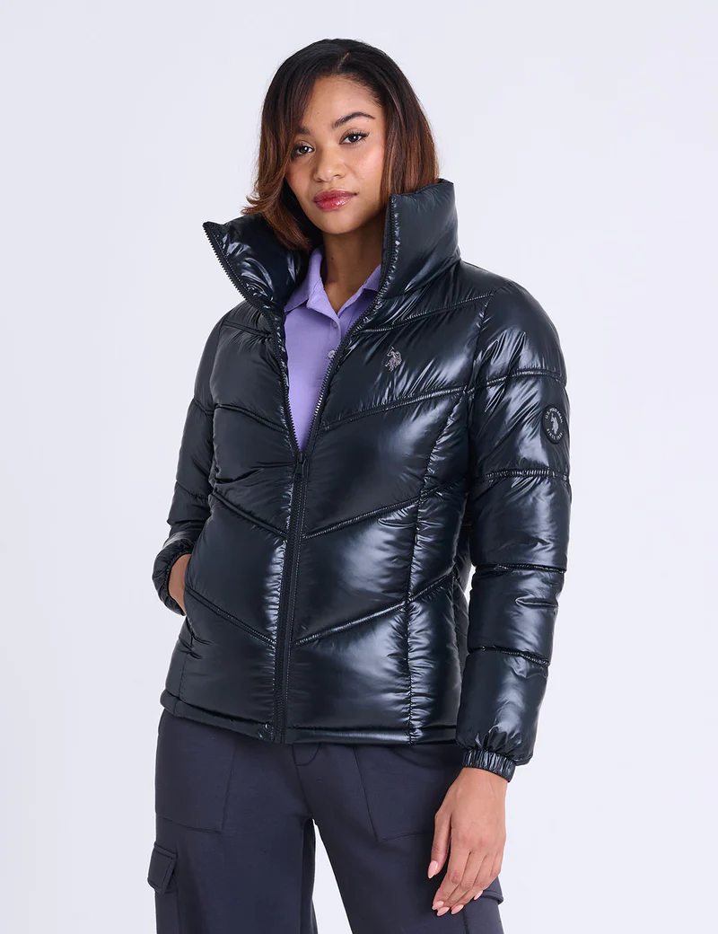 Куртка U.S. Polo Assn Shiny Chevron Quilted Puffer, черный
Куртка U.S. Polo Assn Shiny Chevron Quilted Puffer, черный