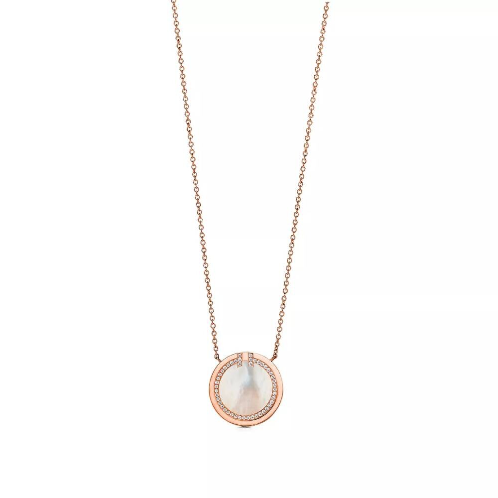 Кулон с цепочкой Tiffany & Co. Diamond And Mother-Of-Pearl Circle, розовое золото
Кулон с цепочкой Tiffany & Co. Diamond And Mother-Of-Pearl Circle, розовое золото