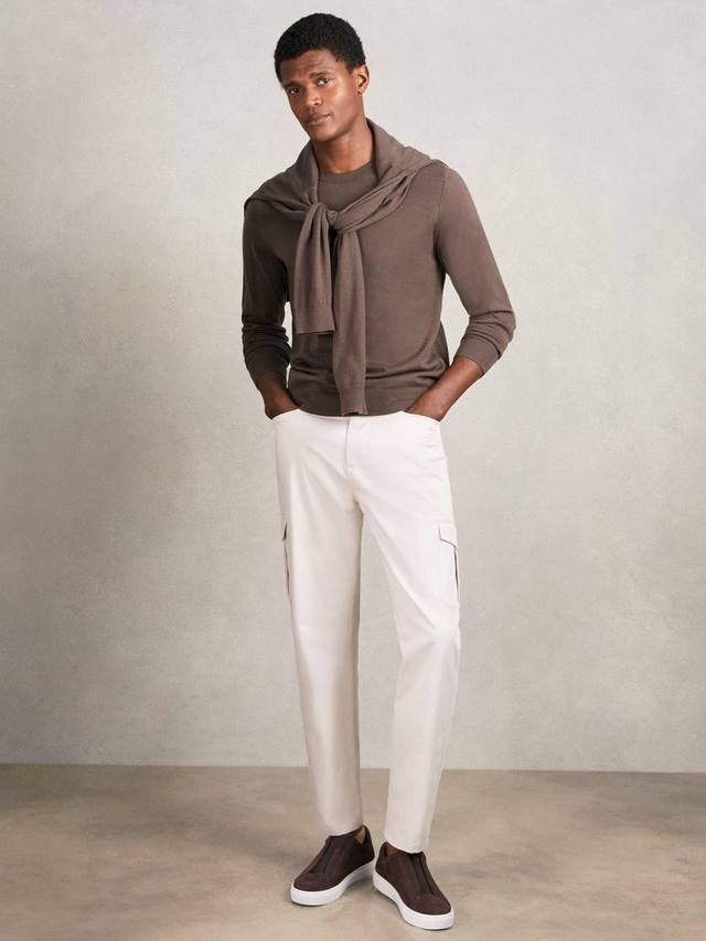 Rogan зауженные брюки карго из хлопкового материала Reiss, Stone
Rogan зауженные брюки карго из хлопкового материала Reiss, Stone