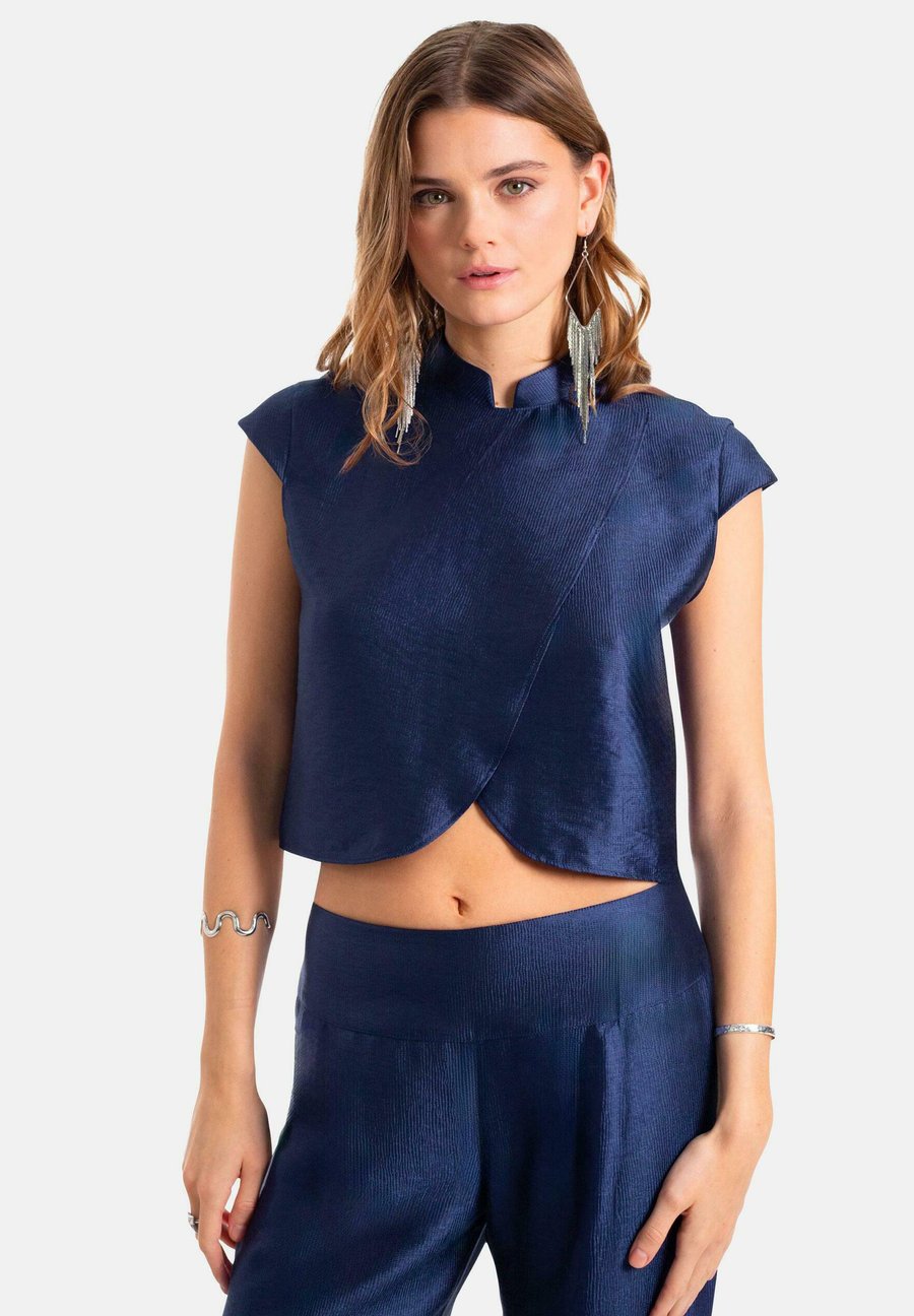 Блуза THE-ARE Blouse, Blue
Блуза THE-ARE Blouse, Blue