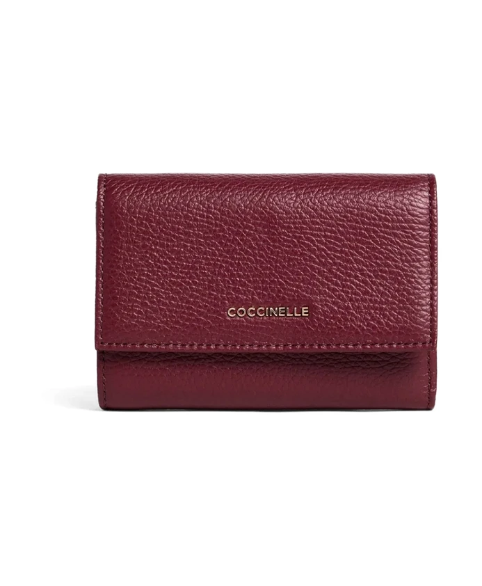 Металлический кошелек с мягким клапаном Coccinelle, красный
Металлический кошелек с мягким клапаном Coccinelle, красный