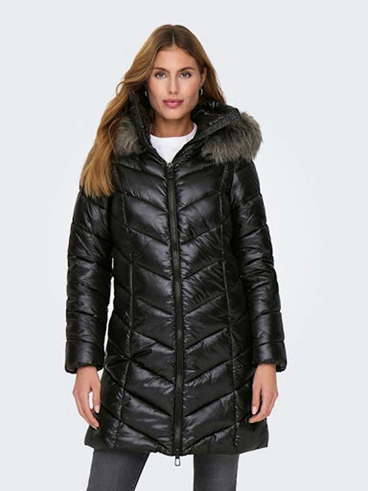 Стеганое пальто ONLY Steppmantel, черный
Стеганое пальто ONLY Steppmantel, черный