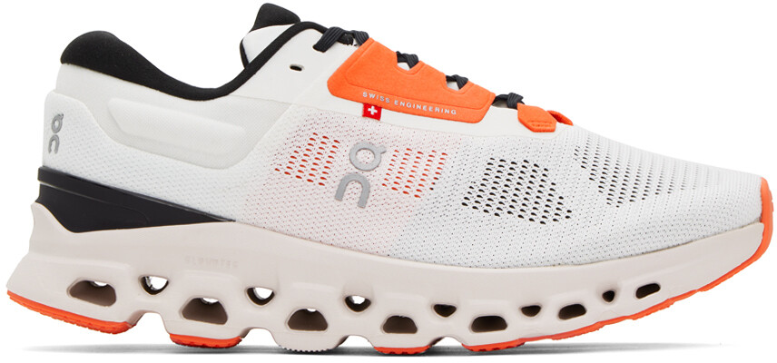 Кроссовки On Cloudstratus 3 Men`s, белый
Кроссовки On Cloudstratus 3 Men`s, белый