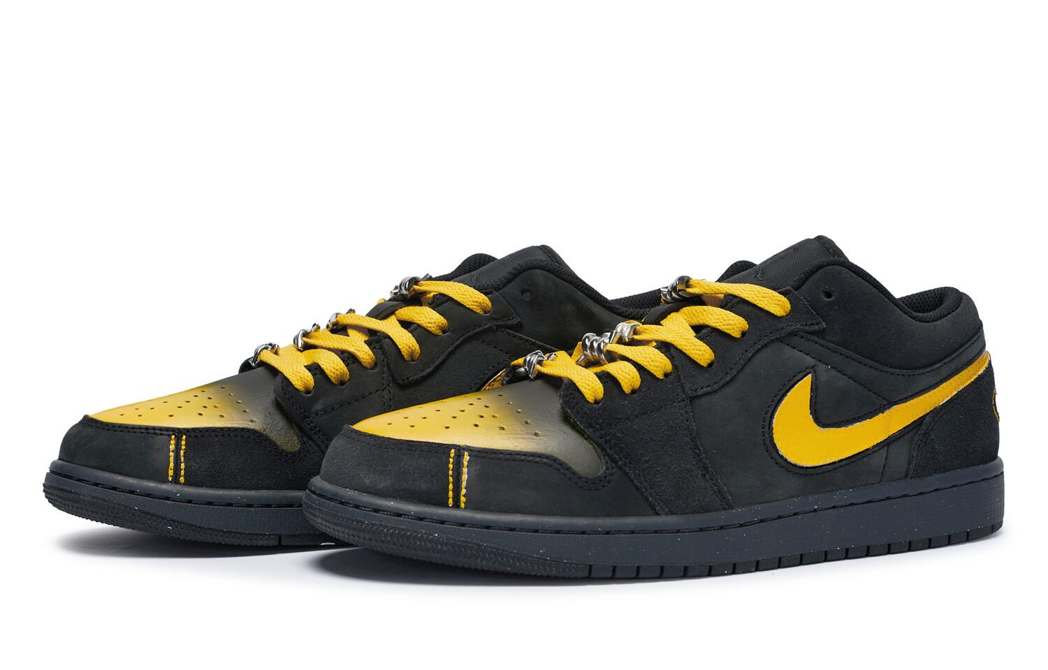 Кроссовки Air Jordan 1 Vintage Basketball Shoes Men Low-top Yellow, черный/желтый
Кроссовки Air Jordan 1 Vintage Basketball Shoes Men Low-top Yellow, черный/желтый