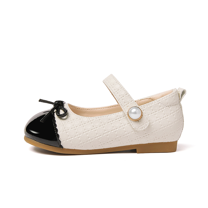 Детские кожаные противоскользящие износостойкие низкие кроссовки для детей 3-7 лет Snoffy, кремовый/черный
Детские кожаные противоскользящие износостойкие низкие кроссовки для детей 3-7 лет Snoffy, кремовый/черный