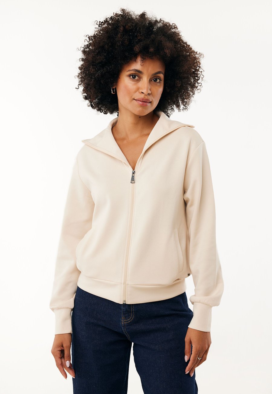Толстовка Mexx Zip-up sweatshirt, Taupe Sand/Taupe
Толстовка Mexx Zip-up sweatshirt, Taupe Sand/Taupe