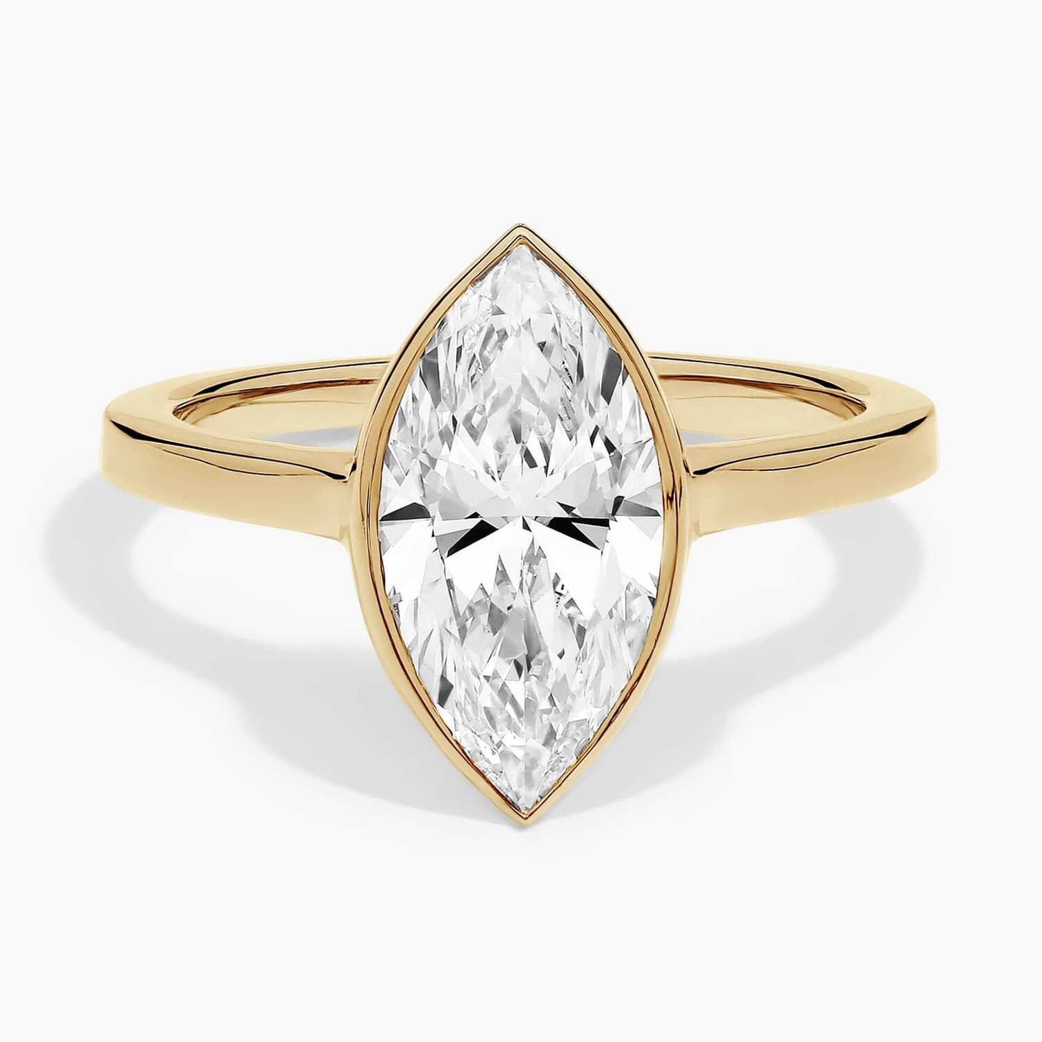 Кольцо с выращенным в лаборатории бриллиантом огранки «маркиза» из 18-каратного желтого золота (2 карата) Blue Nile
Кольцо с выращенным в лаборатории бриллиантом огранки «маркиза» из 18-каратного желтого золота (2 карата) Blue Nile