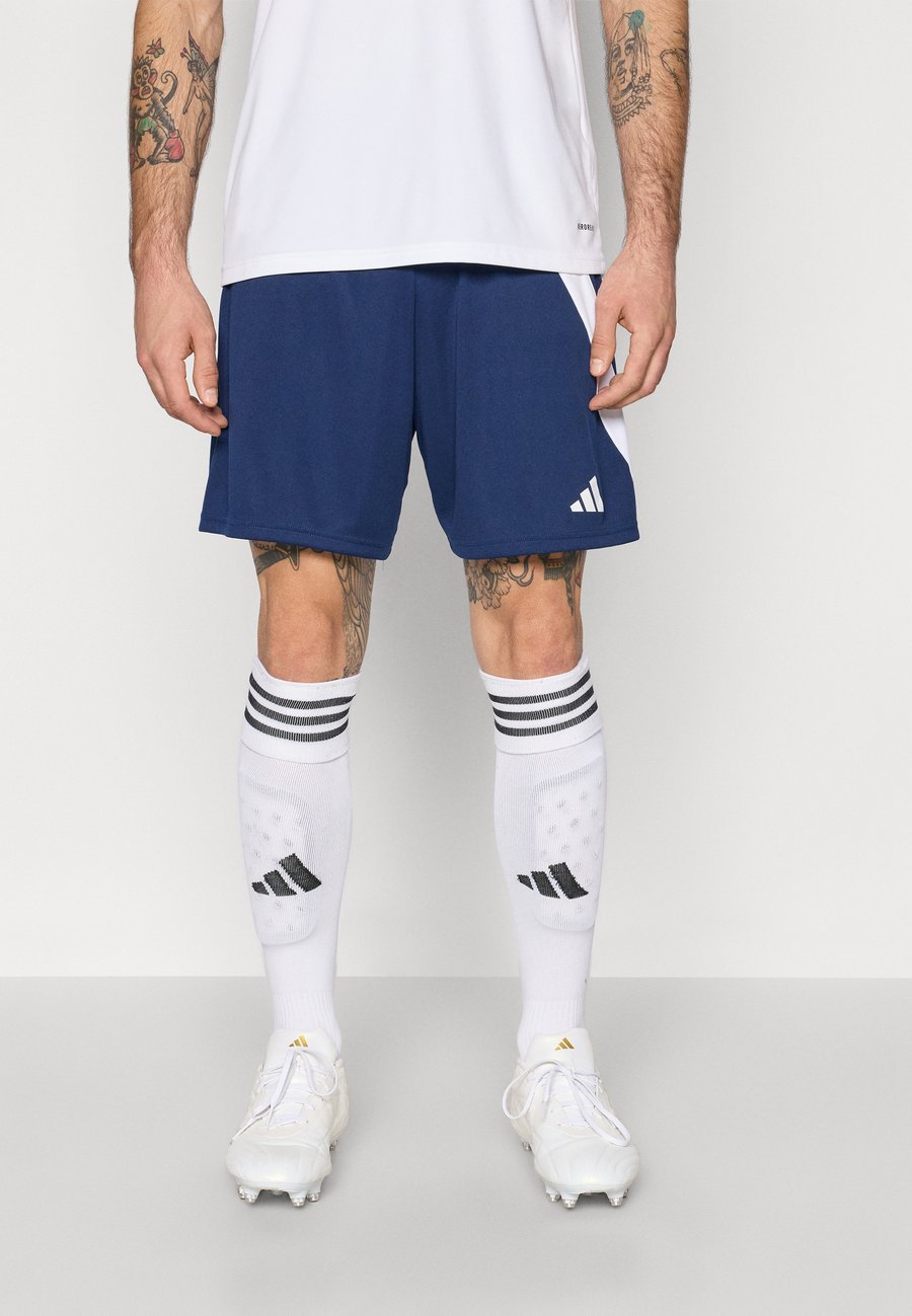 Спортивные шорты Adidas Performance FORTORE 23 SHORT, Team Navy Blue/White/Dark Blue
Спортивные шорты Adidas Performance FORTORE 23 SHORT, Team Navy Blue/White/Dark Blue