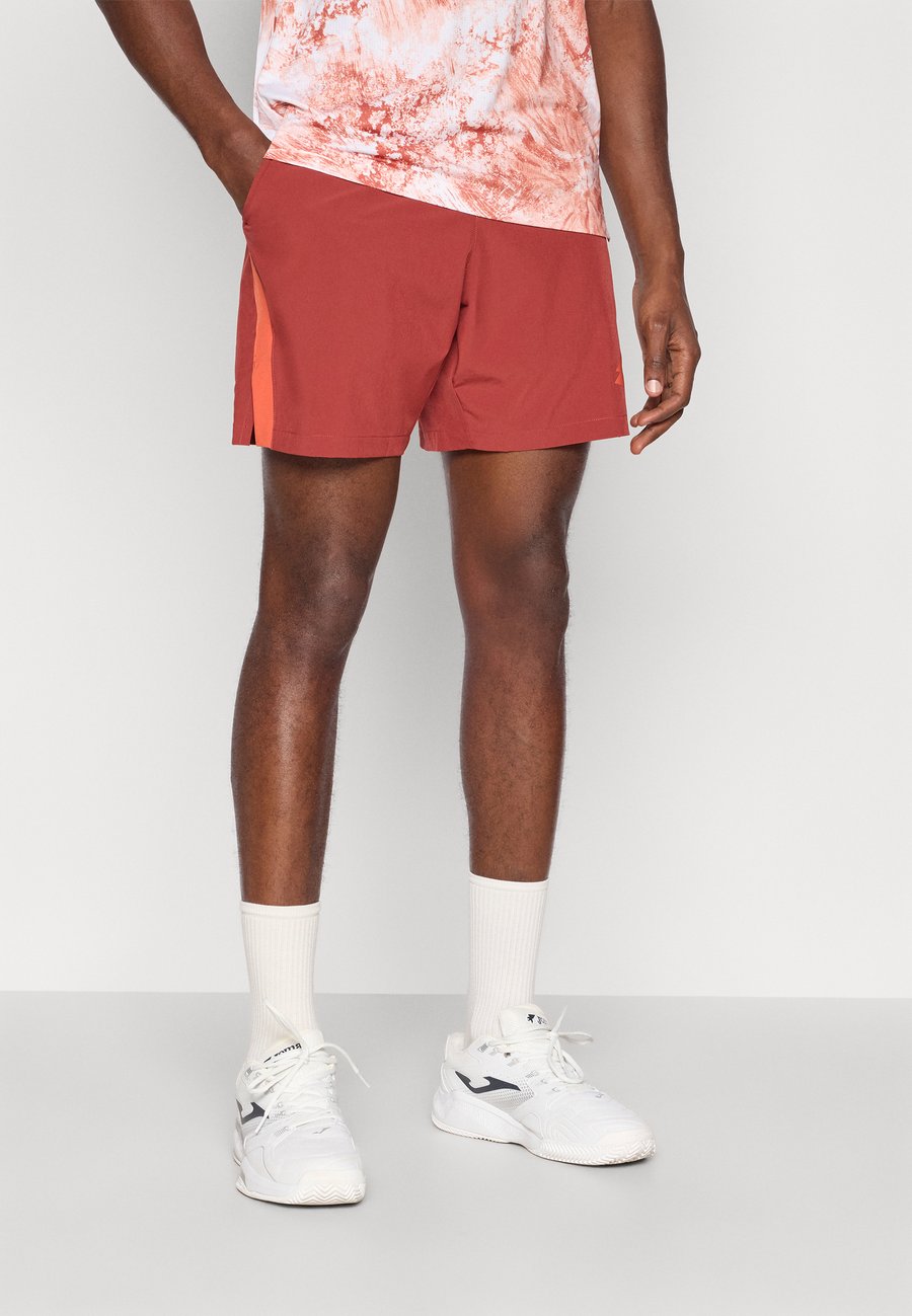 Спортивные шорты Lotto TECH IV SHORT, Red Ochre/Ochre
Спортивные шорты Lotto TECH IV SHORT, Red Ochre/Ochre