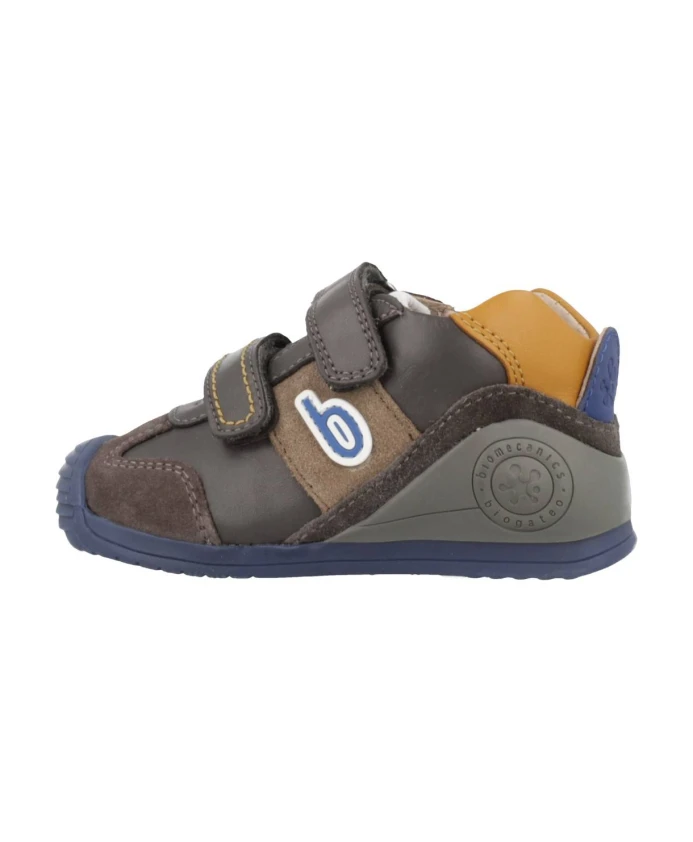 Кроссовки с ремешками Biomecanics, мультиколор 
Кроссовки с ремешками Biomecanics, мультиколор