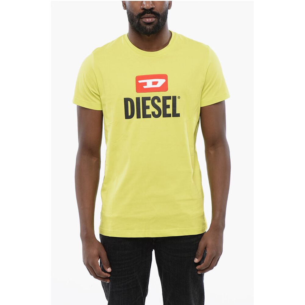 Однотонная футболка T-DIEGO NEW с круглым вырезом и макси-спереди, размер L Diesel, Yellow
Однотонная футболка T-DIEGO NEW с круглым вырезом и макси-спереди, размер L Diesel, Yellow