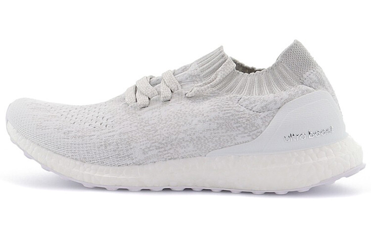Мужские беговые кроссовки Adidas Ultraboost Uncaged
Мужские беговые кроссовки Adidas Ultraboost Uncaged
