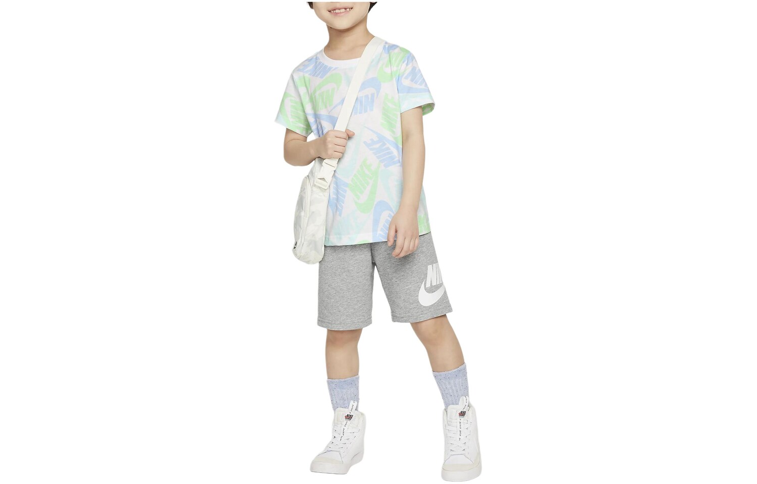 Детская повседневная спортивная одежда Nike, цвет Cyan + gray
Детская повседневная спортивная одежда Nike, цвет Cyan + gray