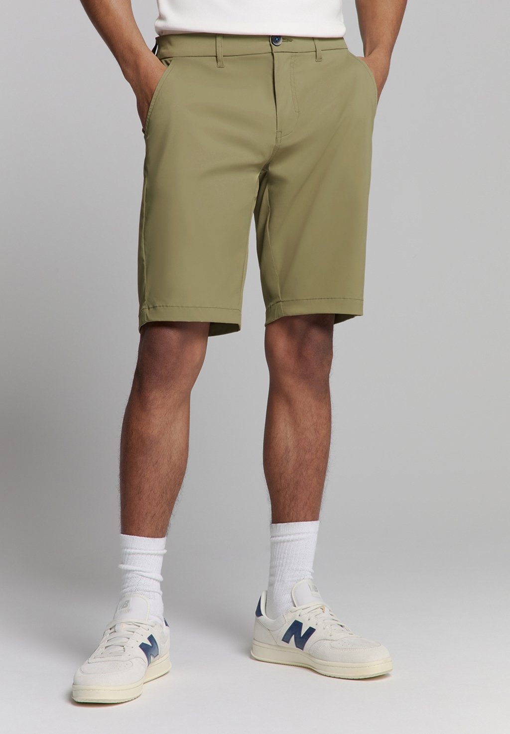 Шорты NO EXCESS, хаки
Шорты NO EXCESS, хаки