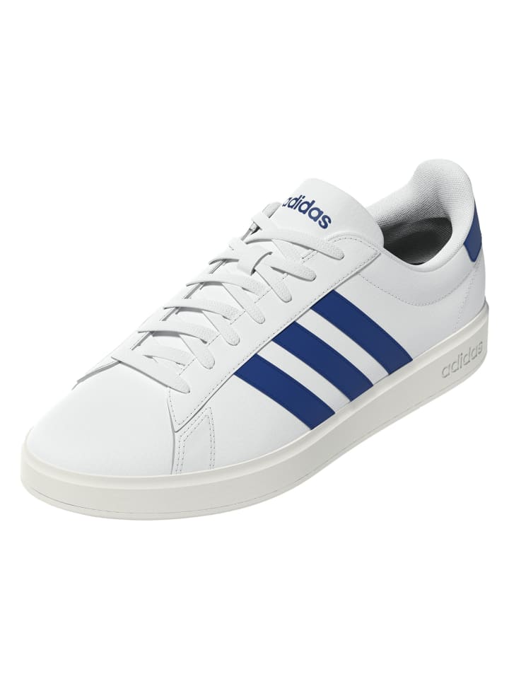 Низкие кроссовки Adidas, белый
Низкие кроссовки Adidas, белый