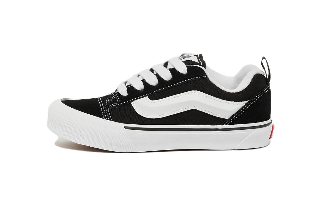 Кроссовки Vans Knu Skool Toddler Shoes TD, черный/белый
Кроссовки Vans Knu Skool Toddler Shoes TD, черный/белый