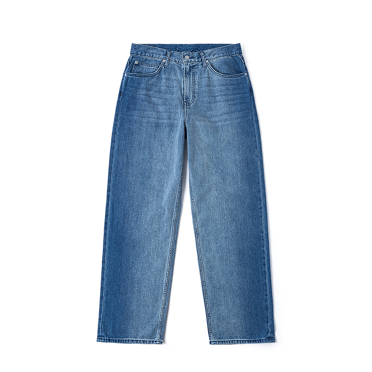 Lee Джинсы SS25 мужские Medium светло-голубые
Lee Джинсы SS25 мужские Medium светло-голубые