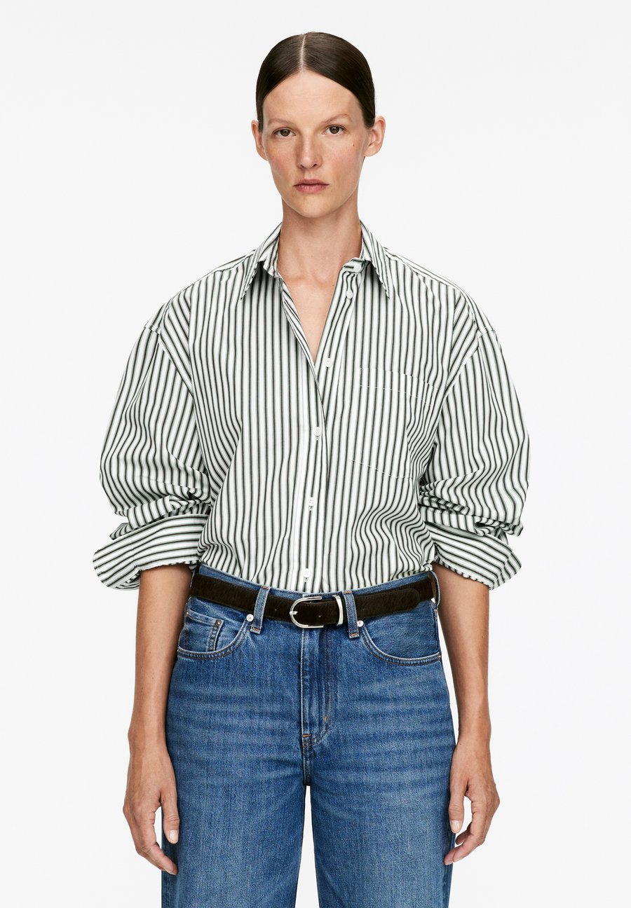 Блуза ARKET Button-down blouse, Green White/Green
Блуза ARKET Button-down blouse, Green White/Green