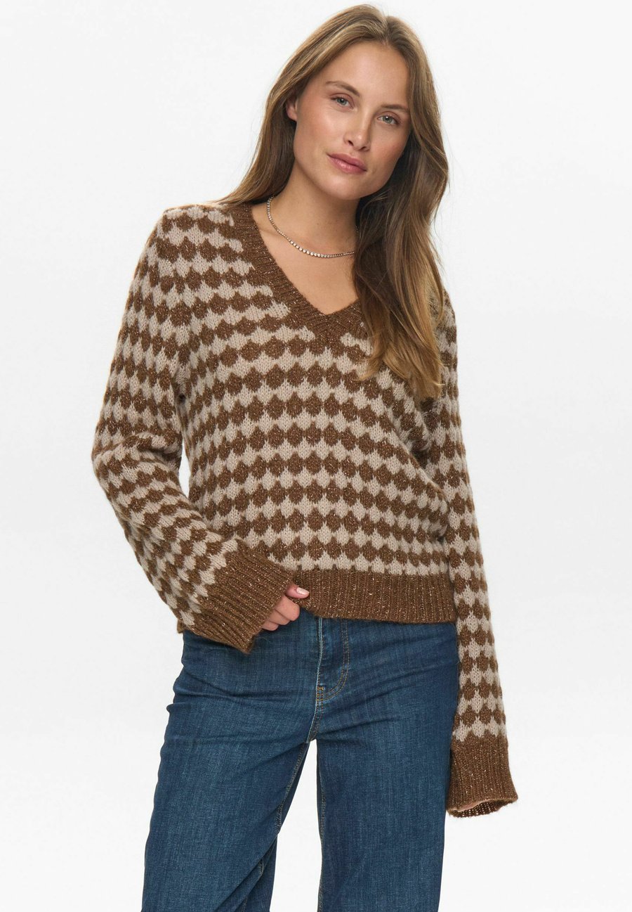 Джемпер Nümph Jumper, Emperador/Brown
Джемпер Nümph Jumper, Emperador/Brown