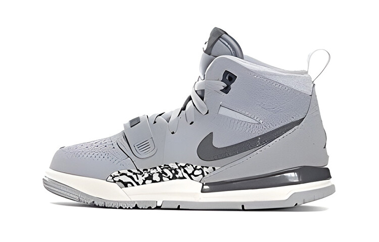 Детские баскетбольные кроссовки Jordan Legacy 312 PS
Детские баскетбольные кроссовки Jordan Legacy 312 PS
