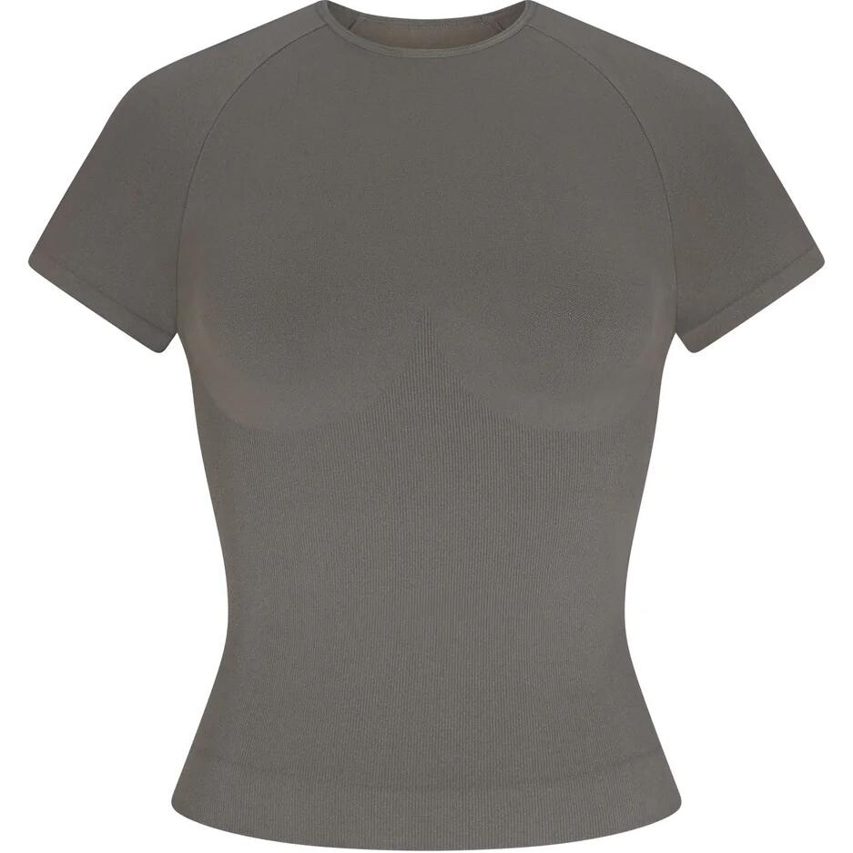 Футболка женская GUNMETAL/Бронза Skims
Футболка женская GUNMETAL/Бронза Skims