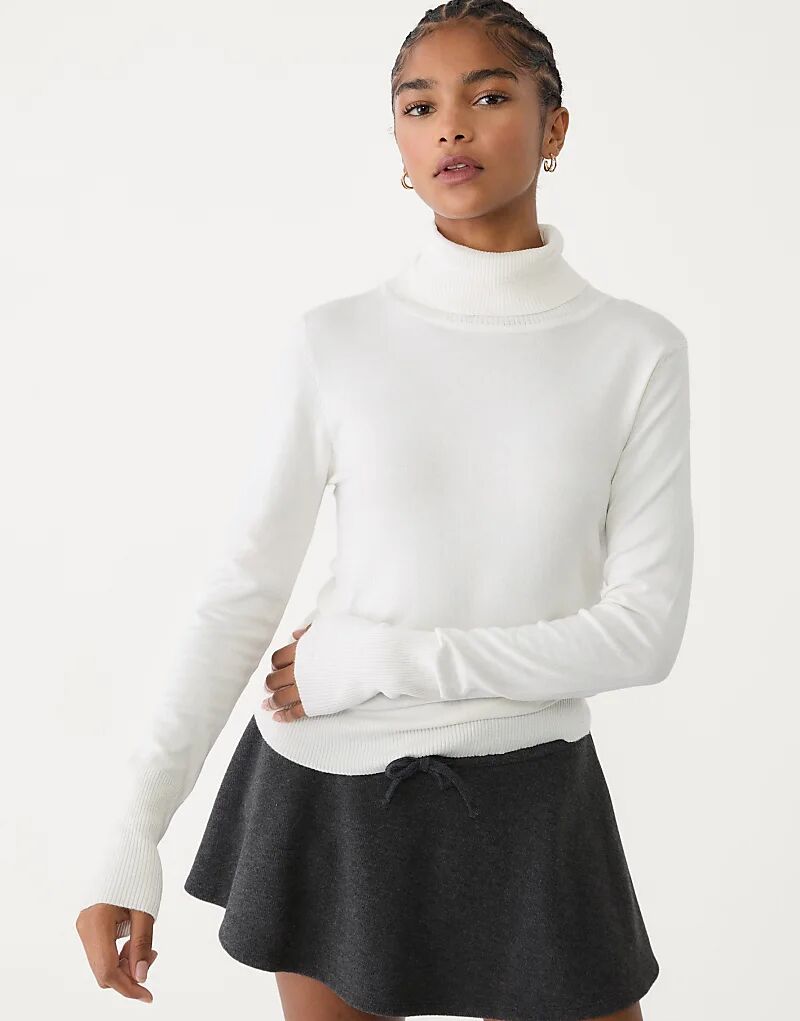 Трикотажный джемпер Stradivarius с высоким воротом цвета экрю
Трикотажный джемпер Stradivarius с высоким воротом цвета экрю