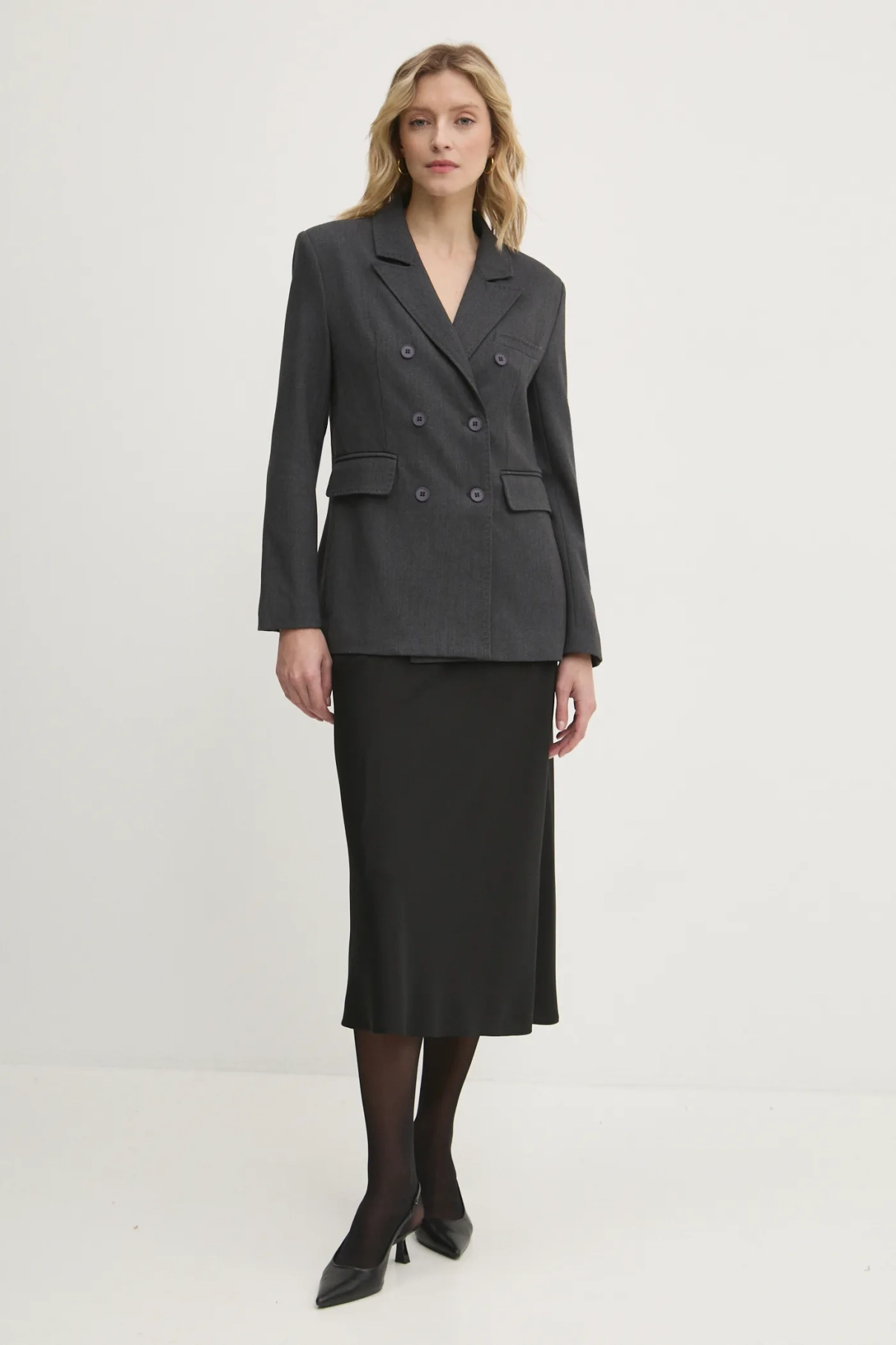 Блейзер Answear Lab, серый
Блейзер Answear Lab, серый