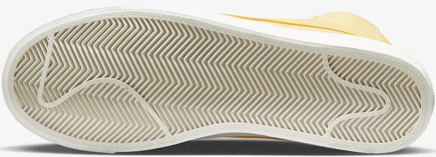 Женские кроссовки Nike W Blazer Mid '77 EWT, желтый
Женские кроссовки Nike W Blazer Mid '77 EWT, желтый