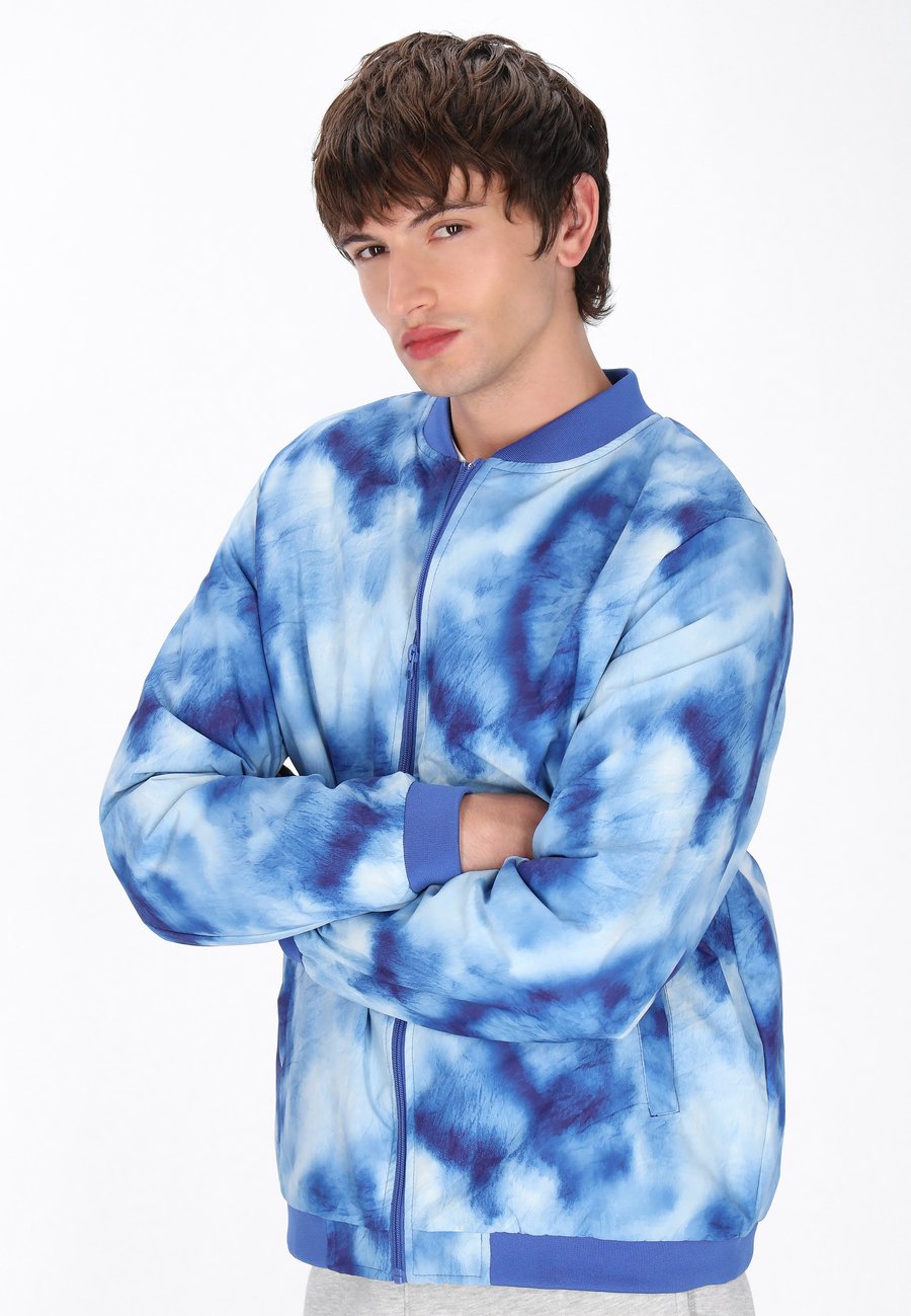 Куртка Mo Bomber Jacket, Blue Multicolor/Blue
Куртка Mo Bomber Jacket, Blue Multicolor/Blue