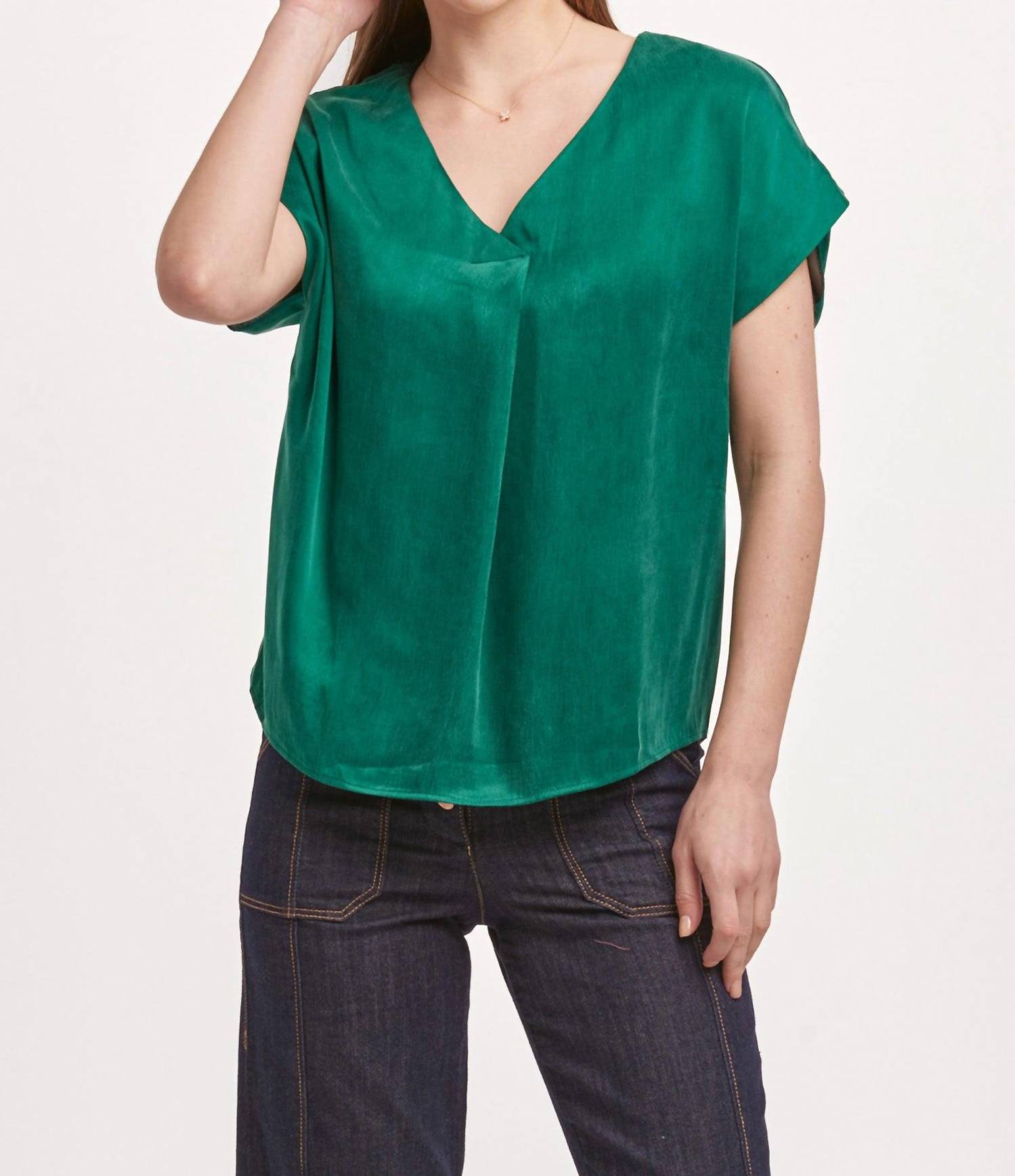Топ Kristen с V-образным вырезом и короткими рукавами в цвете Deep Emerald Green DEAR JOHN DENIM
Топ Kristen с V-образным вырезом и короткими рукавами в цвете Deep Emerald Green DEAR JOHN DENIM