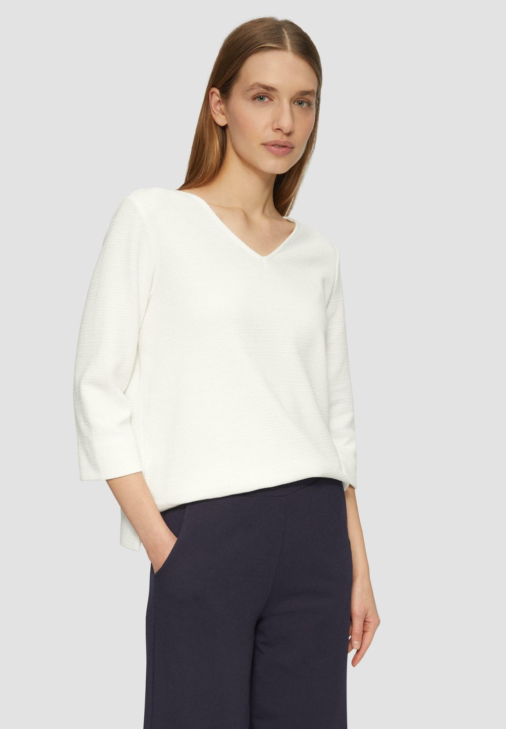 Толстовка STRUKTURIERTES MIT V-AUSSCHNITT UND 3/4-ÄRMELN s.Oliver, кремовый
Толстовка STRUKTURIERTES MIT V-AUSSCHNITT UND 3/4-ÄRMELN s.Oliver, кремовый