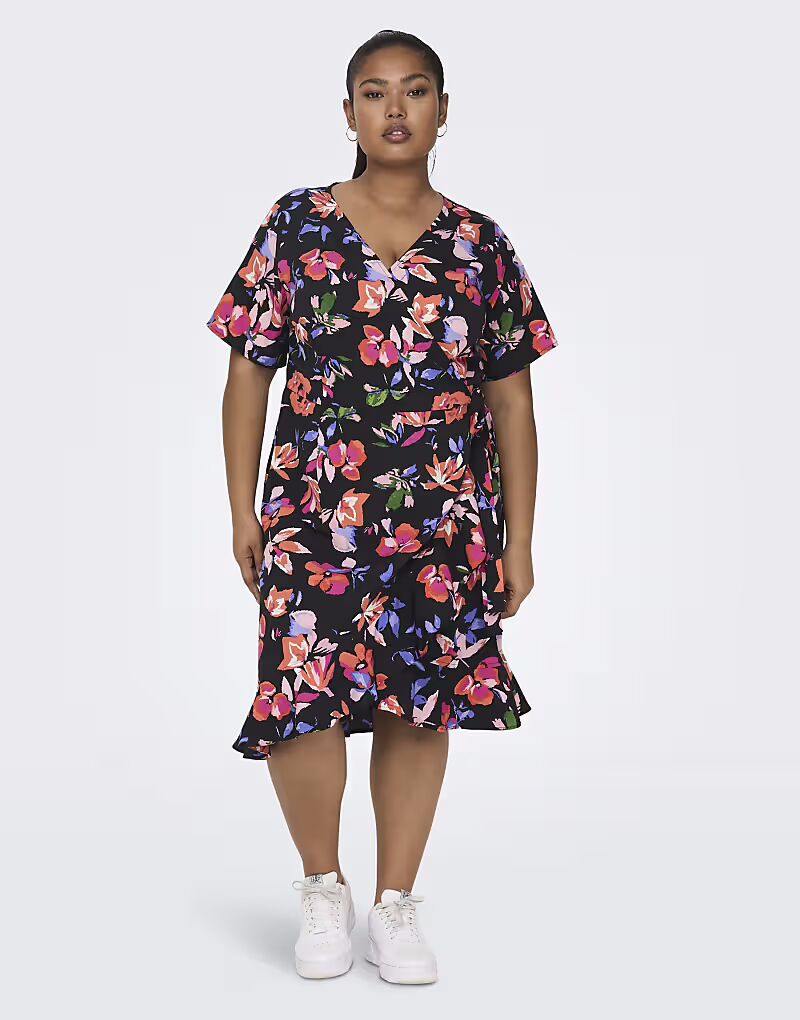 Платье ONLY Curve черного цвета 4
Платье ONLY Curve черного цвета 4