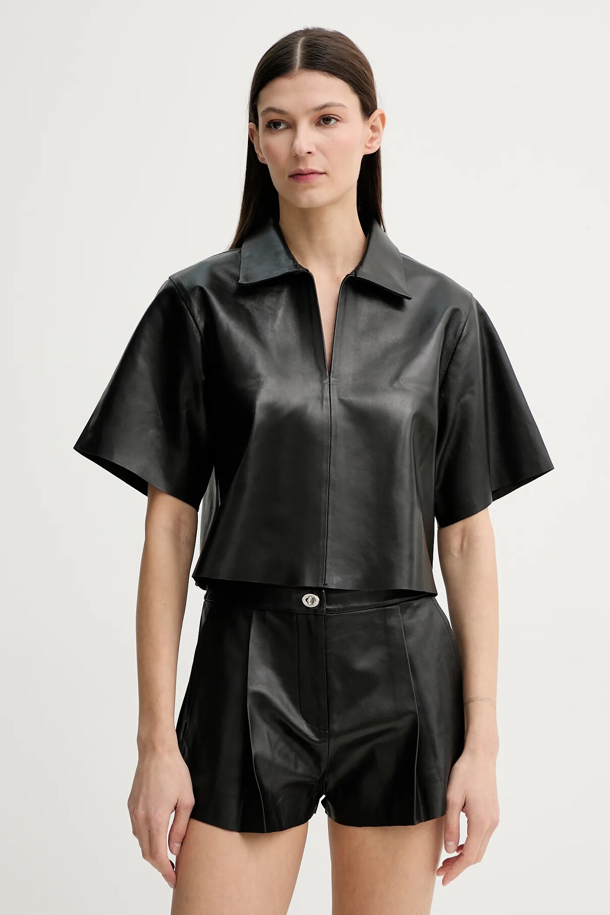 Кожаная блузка Julissa Stand Studio, черный
Кожаная блузка Julissa Stand Studio, черный