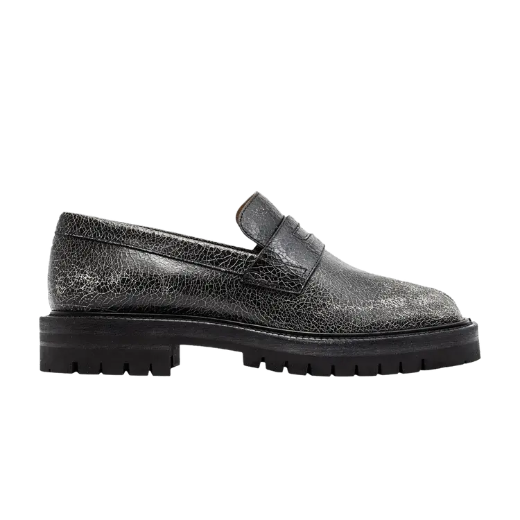 Лоферы Maison Margiela Cracked Leather Tabi County Loafer, Black
Лоферы Maison Margiela Cracked Leather Tabi County Loafer, Black