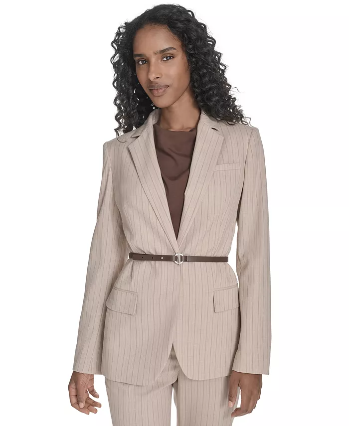 Женская куртка в тонкую полоску с поясом Calvin Klein, коричневый
Женская куртка в тонкую полоску с поясом Calvin Klein, коричневый
