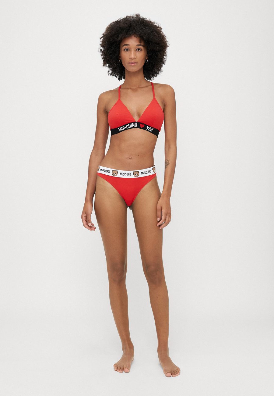 Трусы Moschino Underwear THONG 2 PACK, Red
Трусы Moschino Underwear THONG 2 PACK, Red