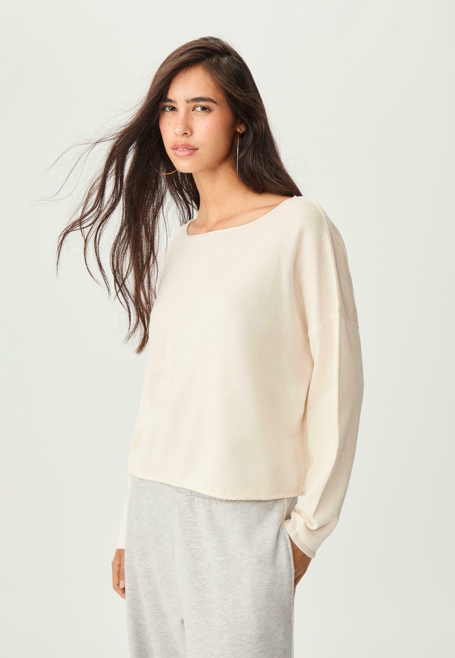 Джемпер Stradivarius Jumper, Beige
Джемпер Stradivarius Jumper, Beige