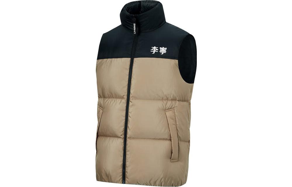 LINING Жилет из коллекции спортивной жизни унисекс чайно-коричневый, Tea Brown Umber
LINING Жилет из коллекции спортивной жизни унисекс чайно-коричневый, Tea Brown Umber