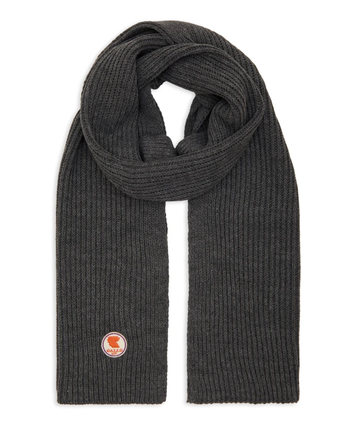Однотонный шарф в рубчик Gallo, серый
Однотонный шарф в рубчик Gallo, серый