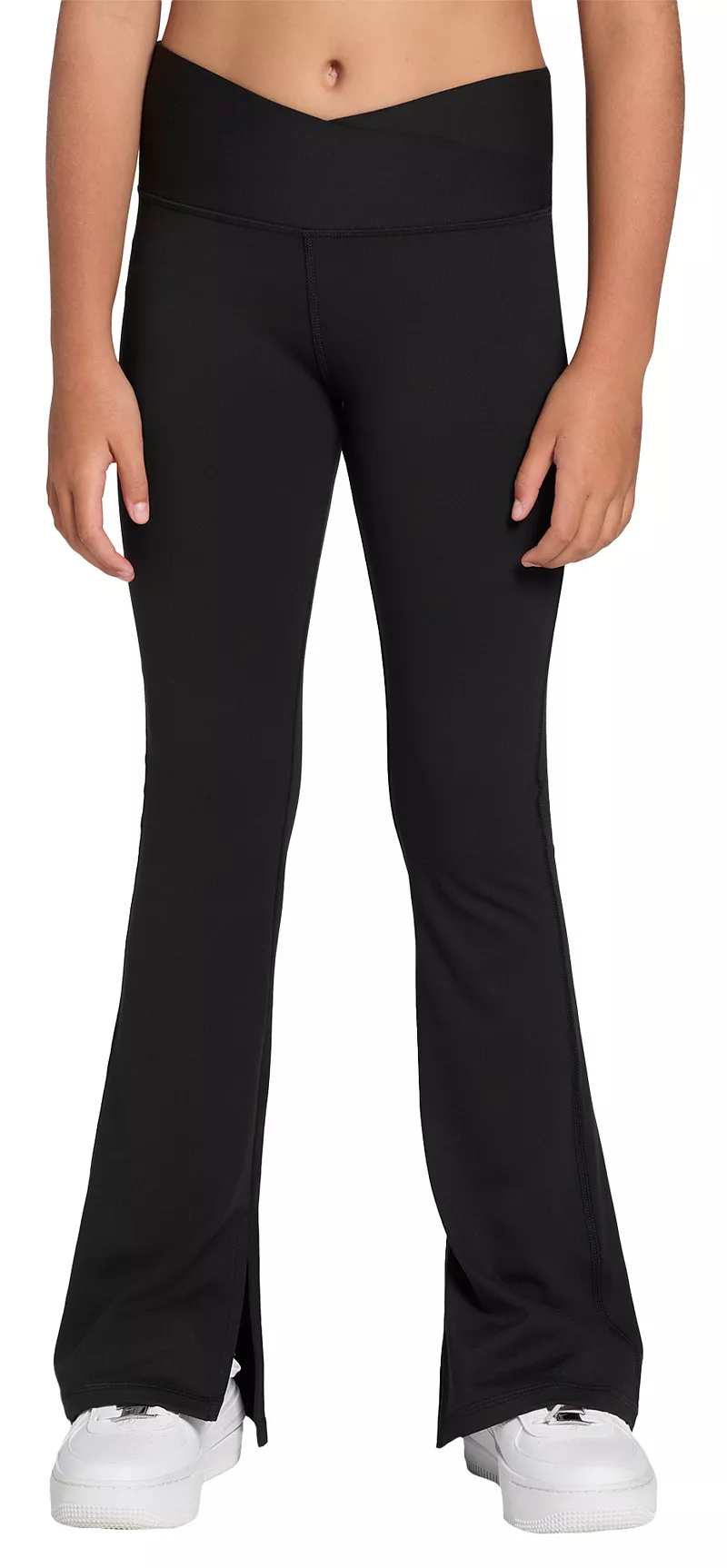 Колготки-клеш Momentum для девочек DSG, черный
Колготки-клеш Momentum для девочек DSG, черный